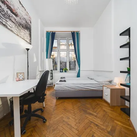 Pretty And Spacious - Vistula River And Wawel Castle Apartament *