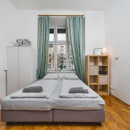 Pretty And Spacious - Vistula River And Wawel Castle Apartament Kraków